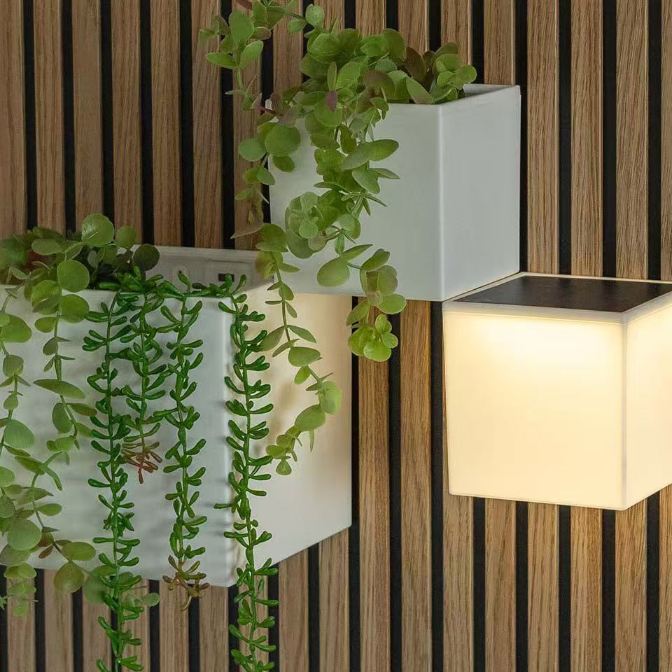 KQ-30009 Solar Wall Light